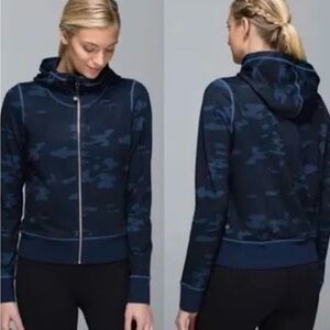 Lululemon Namaskar Camo Oil Inkwell Blue Hoodie Jacket Size 6